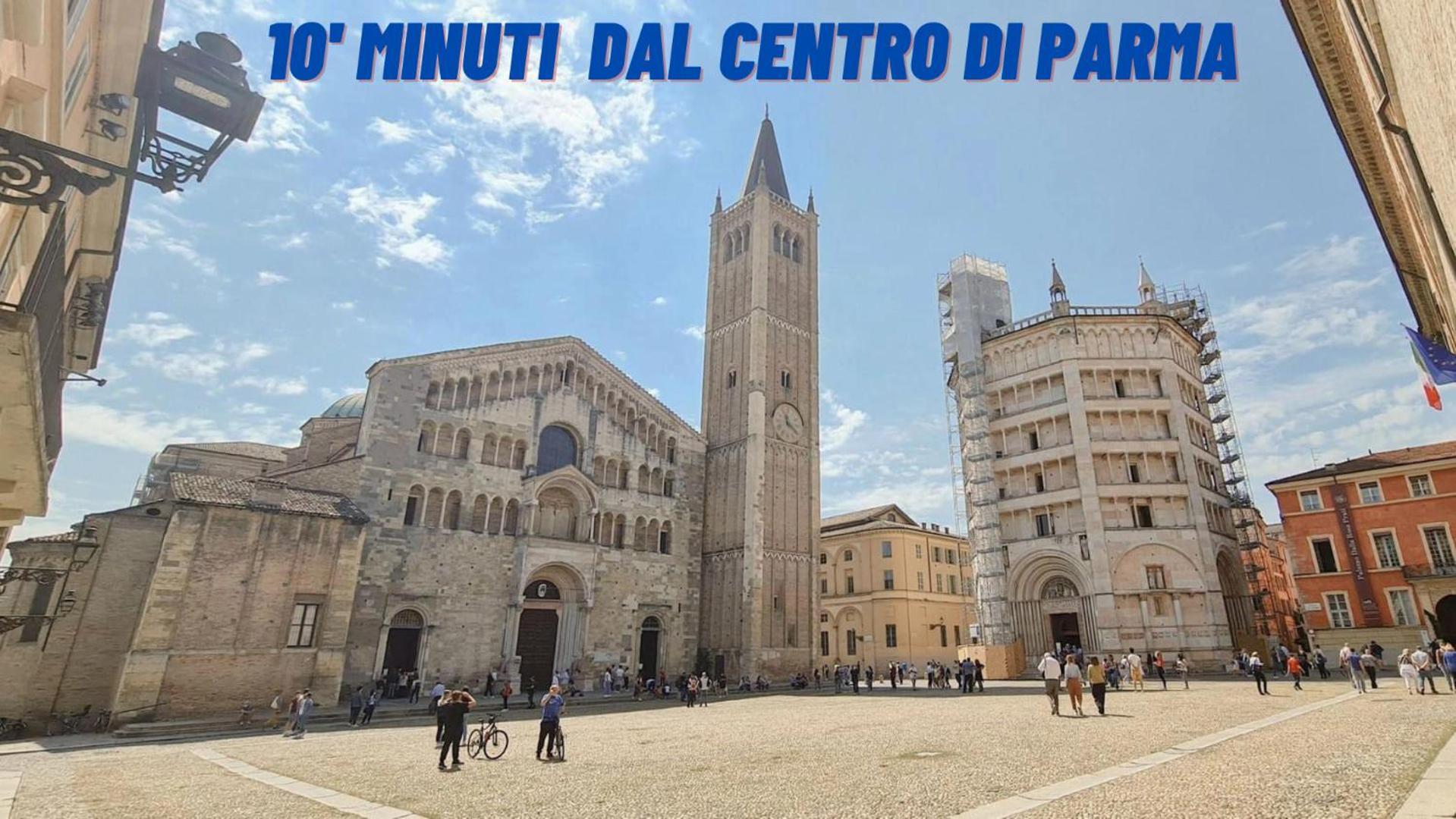 350 M Da Ospedale Maggiore L Parcheggio Prive L Rooms Parma Exterior foto